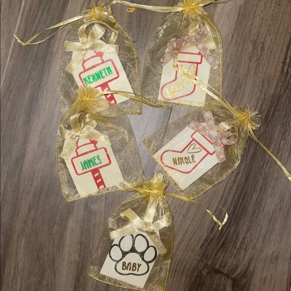 Handcrafted Holiday Ornaments✨ - Picture 8 of 8